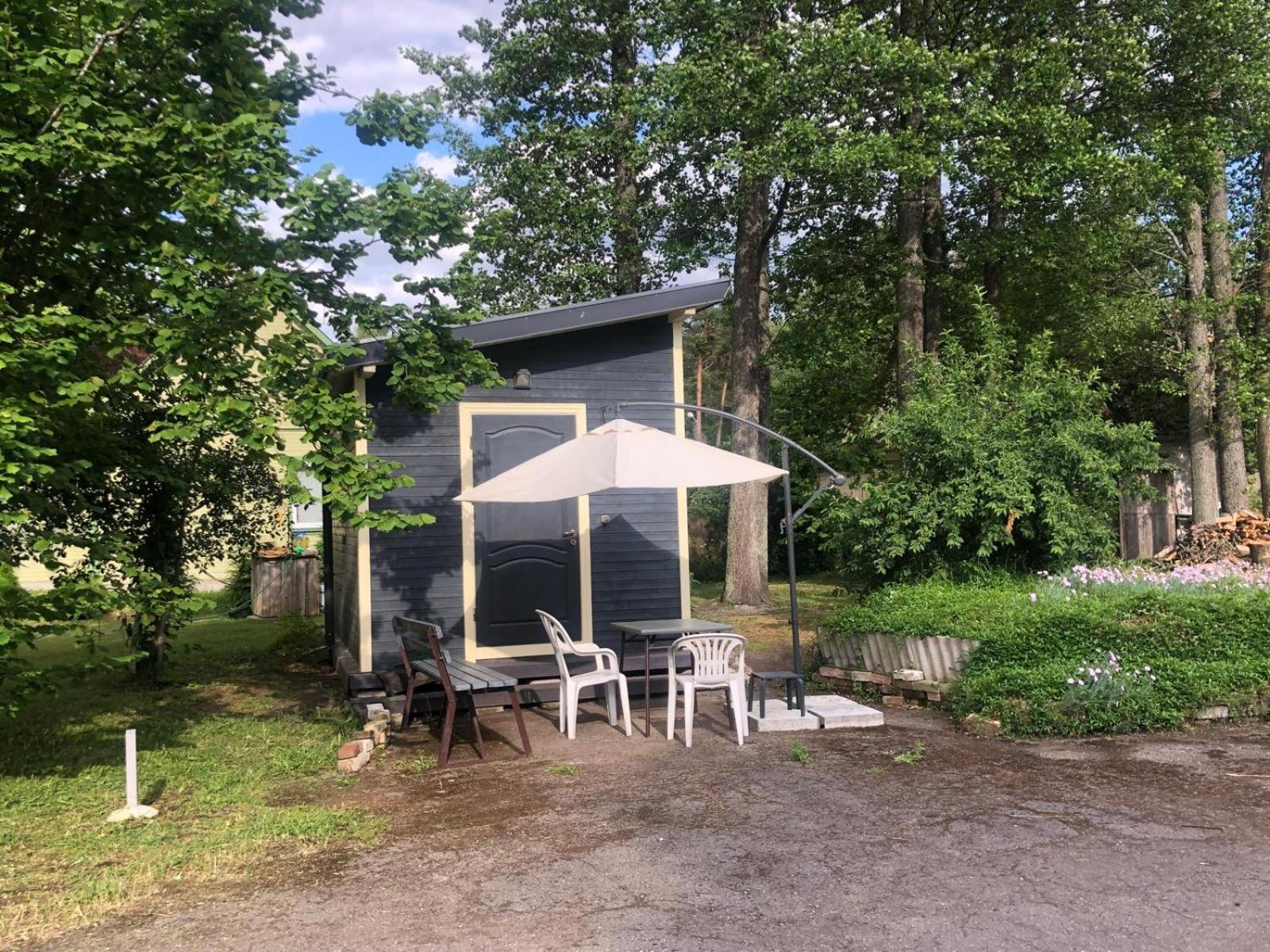 Melluzi Cottage Jūrkalne エクステリア 写真